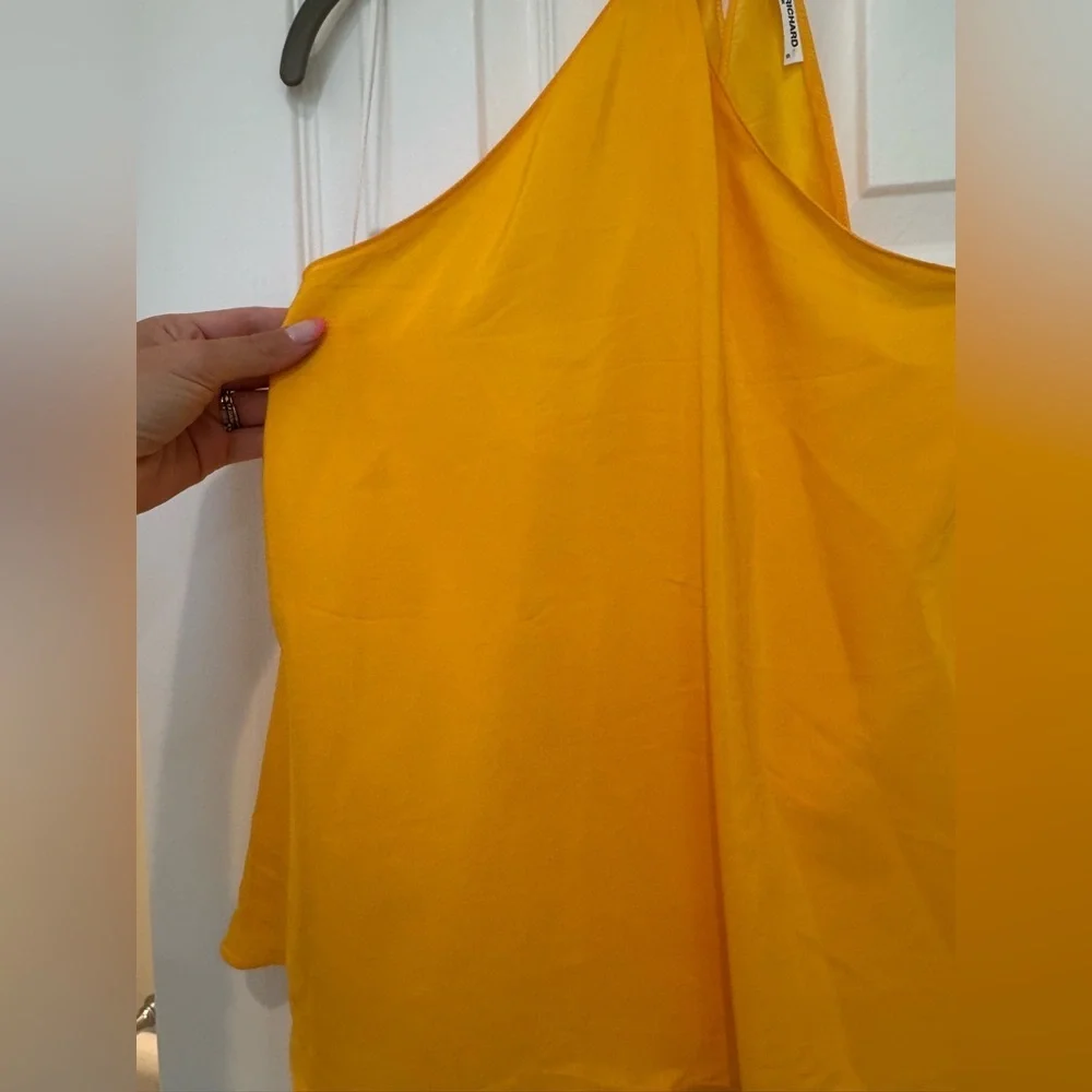 A1. Amanda Uprichard 100% Silk Halter Sleeveless Yellow Blouse - Picture 4 of 7